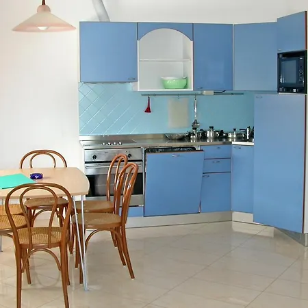 Alexander アパート サン・ベネデット・デル・トロント