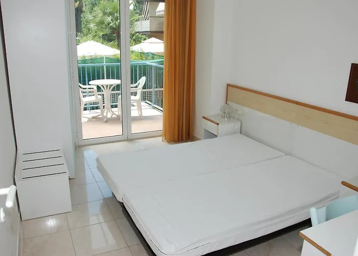 Alexander * Σαν Μπενεντέτο ντελ Τρόντο